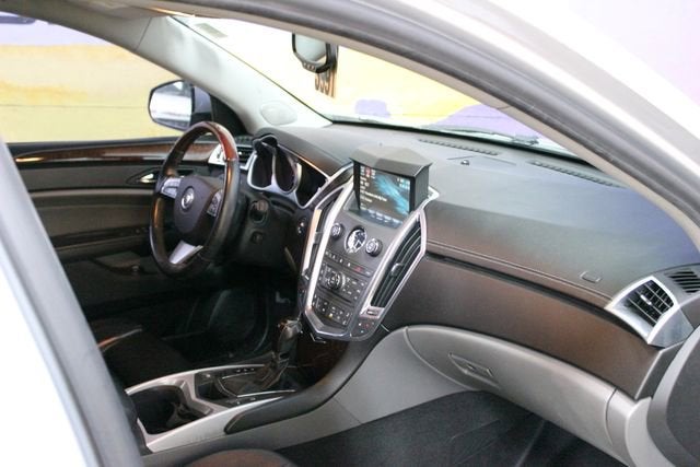 2011 Cadillac SRX Luxury Collection