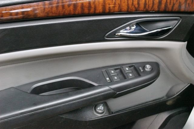 2011 Cadillac SRX Luxury Collection