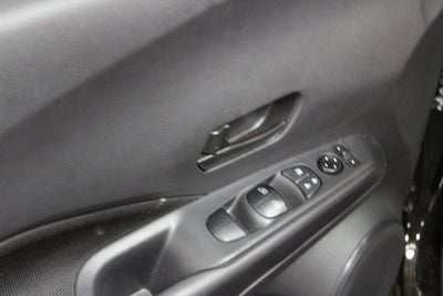2024 Nissan Kicks S Xtronic CVT