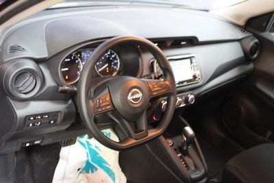 2024 Nissan Kicks S Xtronic CVT
