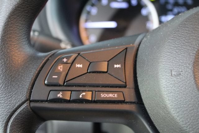 2024 Nissan Kicks S Xtronic CVT