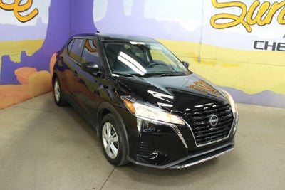 2024 Nissan Kicks S Xtronic CVT