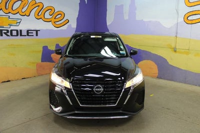 2024 Nissan Kicks S Xtronic CVT