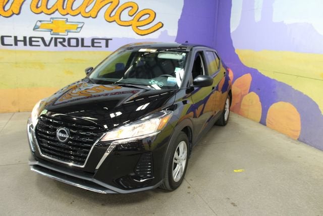 2024 Nissan Kicks S Xtronic CVT