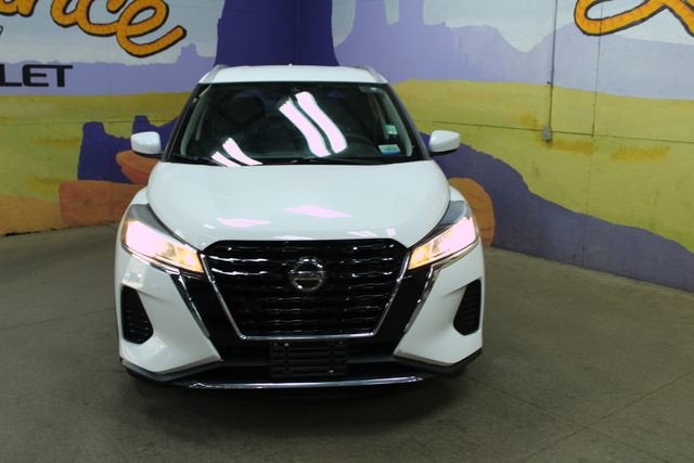2021 Nissan Kicks SV Xtronic CVT