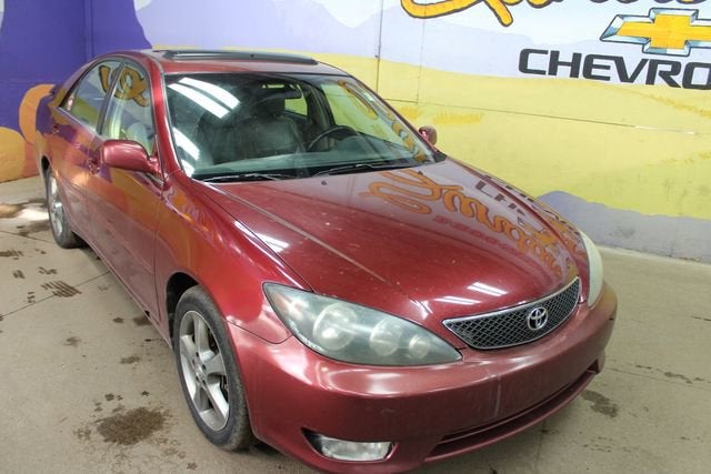 Used 2006 Toyota Camry SE with VIN 4T1BA32K56U510377 for sale in Grand Ledge, MI