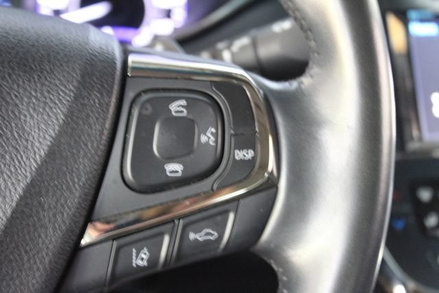2017 Toyota Avalon XLE