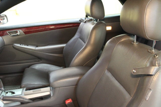2005 Toyota Camry Solara SE