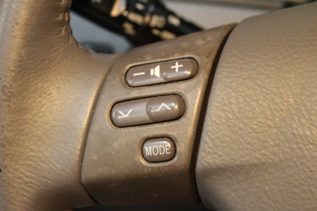 2005 Toyota Camry Solara SE