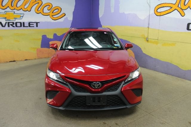 2020 Toyota Camry SE