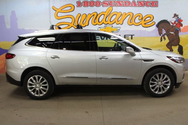 2021 Buick Enclave Essence