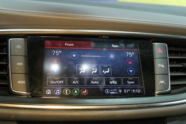 2022 Buick Enclave Essence