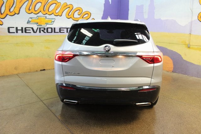 2022 Buick Enclave Essence