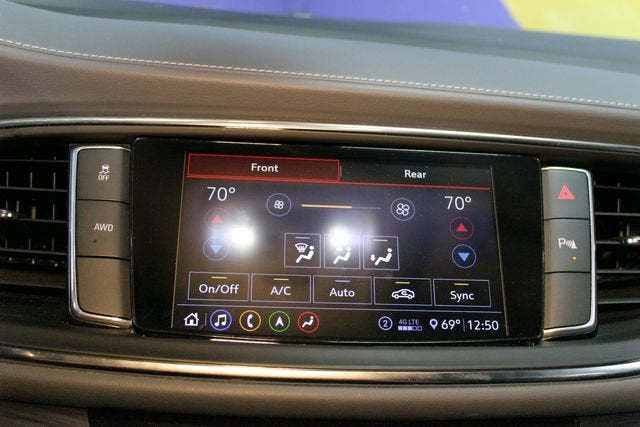 2021 Buick Enclave Essence