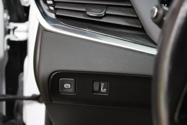 2022 Buick Enclave Essence 2