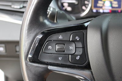 2022 Buick Enclave Essence 2