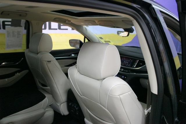 2022 Buick Enclave Avenir