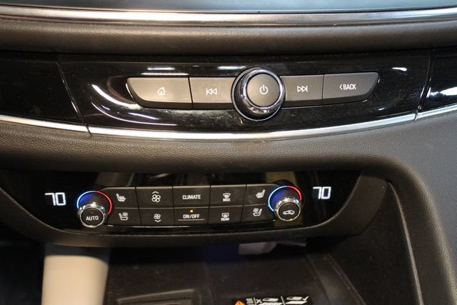 2022 Buick Enclave Avenir