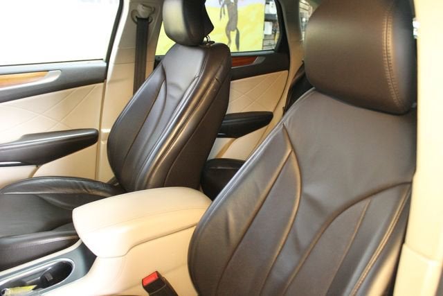 2019 Lincoln MKC Select