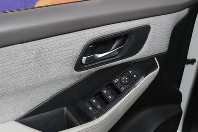 2022 Nissan Rogue SV Intelligent AWD