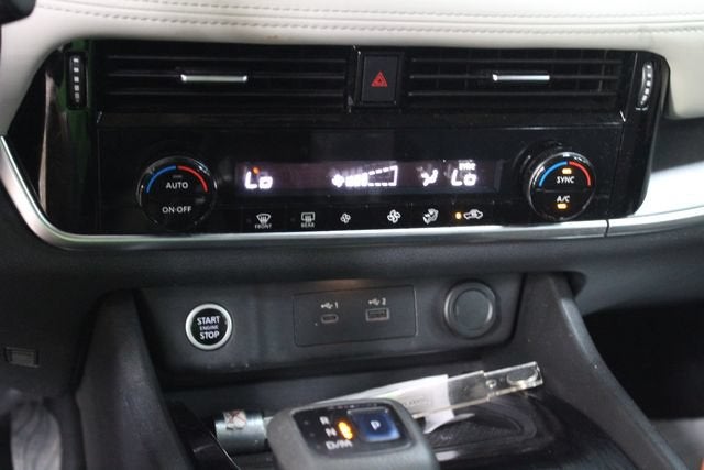 2022 Nissan Rogue SV Intelligent AWD