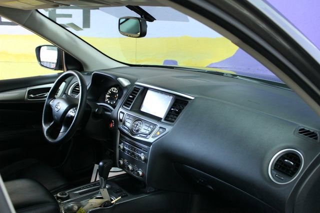 2020 Nissan Pathfinder SL