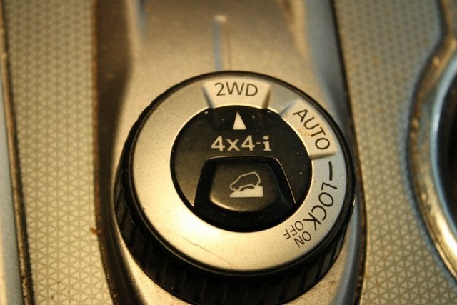 2017 Nissan Pathfinder SL