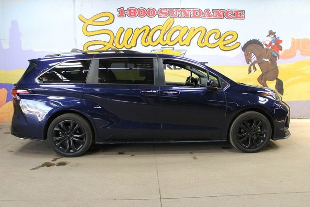 2022 Toyota Sienna XSE