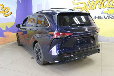 2022 Toyota Sienna XSE