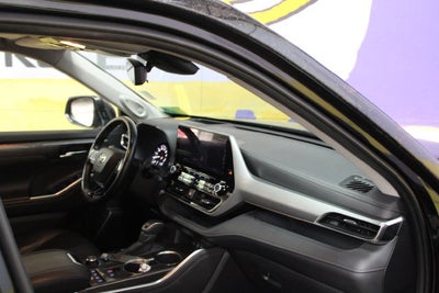 2020 Toyota Highlander Platinum