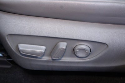 2024 Toyota Highlander Hybrid XLE