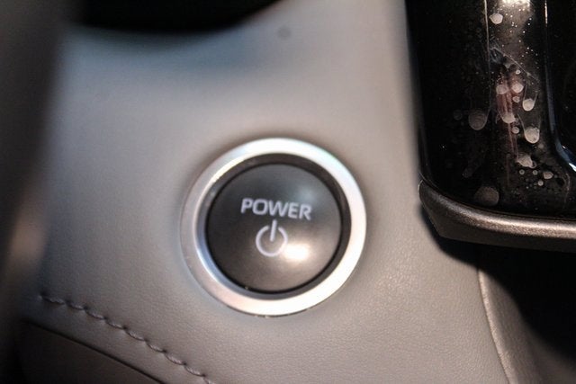 2024 Toyota Highlander Hybrid XLE