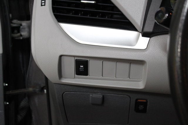 2019 Toyota Sienna LE Auto Access Seat