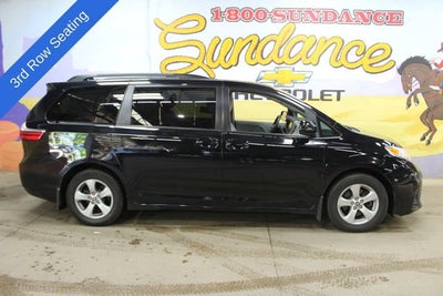 2020 Toyota Sienna LE Auto Access Seat
