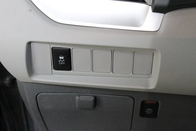 2020 Toyota Sienna LE Auto Access Seat