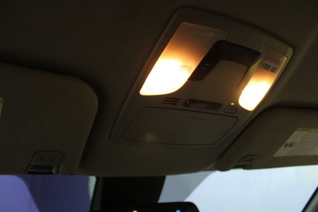 2020 Toyota Sienna LE Auto Access Seat