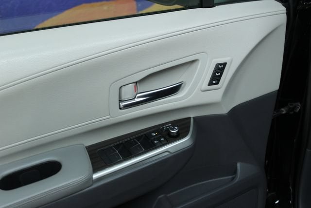 2021 Toyota Sienna Limited