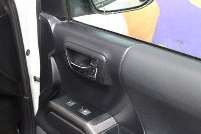 2021 Toyota Tacoma 4WD SR5