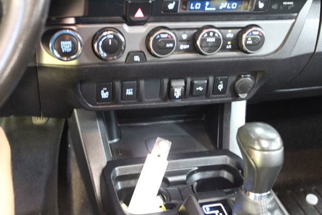 2021 Toyota Tacoma 4WD SR5
