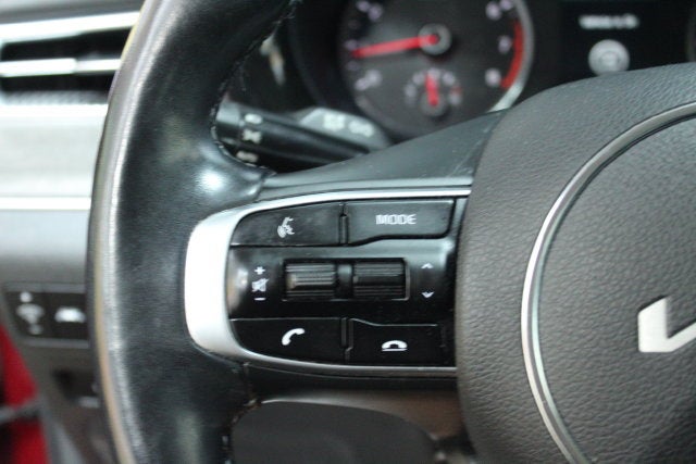 2022 Kia K5 EX