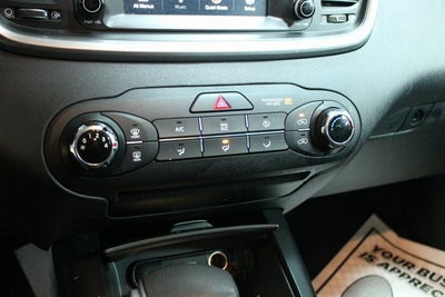 2020 Kia Sorento LX V6