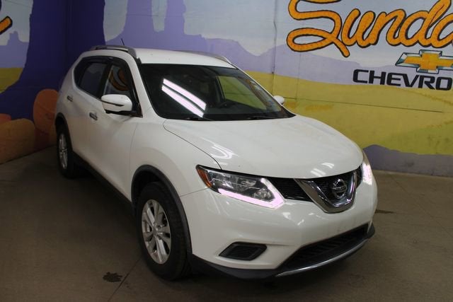2016 Nissan Rogue SV