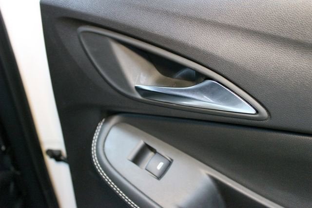 2025 Buick Encore GX Avenir