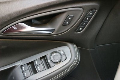2025 Buick Encore GX Avenir