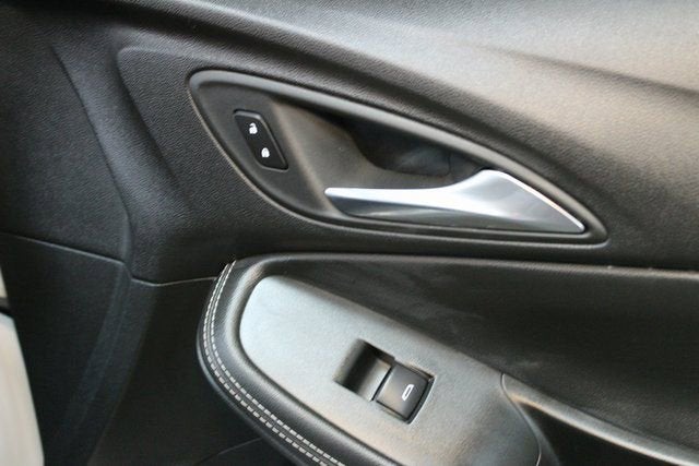 2025 Buick Encore GX Avenir