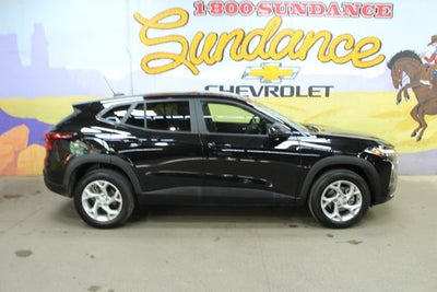 2025 Chevrolet Trax LS