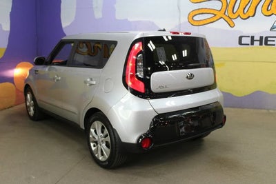 2016 Kia Soul +