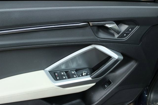 2020 Audi Q3 Premium Plus 45 TFSI quattro Tiptronic