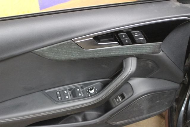 2022 Audi A4 Premium Plus 45 TFSI S line quattro S tronic