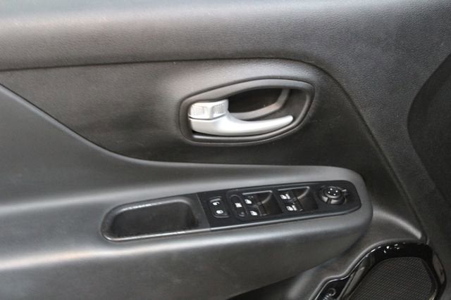 2023 Jeep Renegade Altitude 4x4